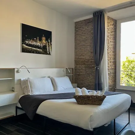 Arch Rome Suites Exterior photo