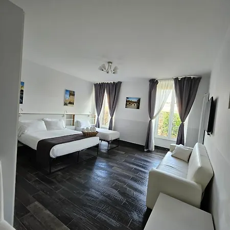 Arch Rome Suites Exterior photo