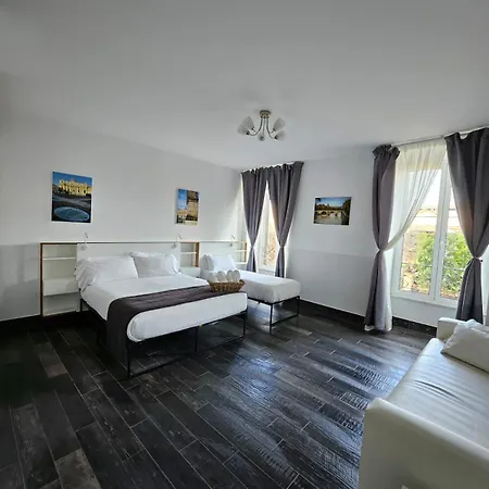 Arch Rome Suites Exterior photo